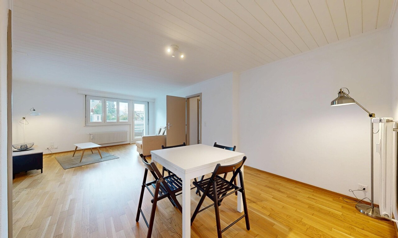 Alpine Pied-à-Terre with Balcony, Steps from the Slopes - 4