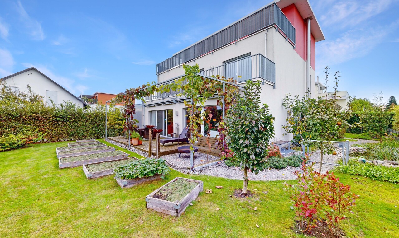 Familienparadies mit Garten und viel Platz - 0
