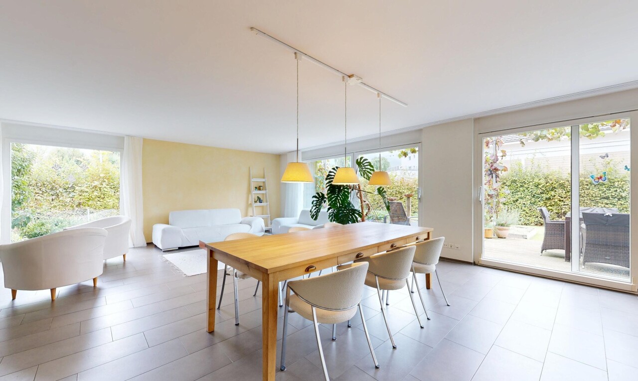 Familienparadies mit Garten und viel Platz - 2