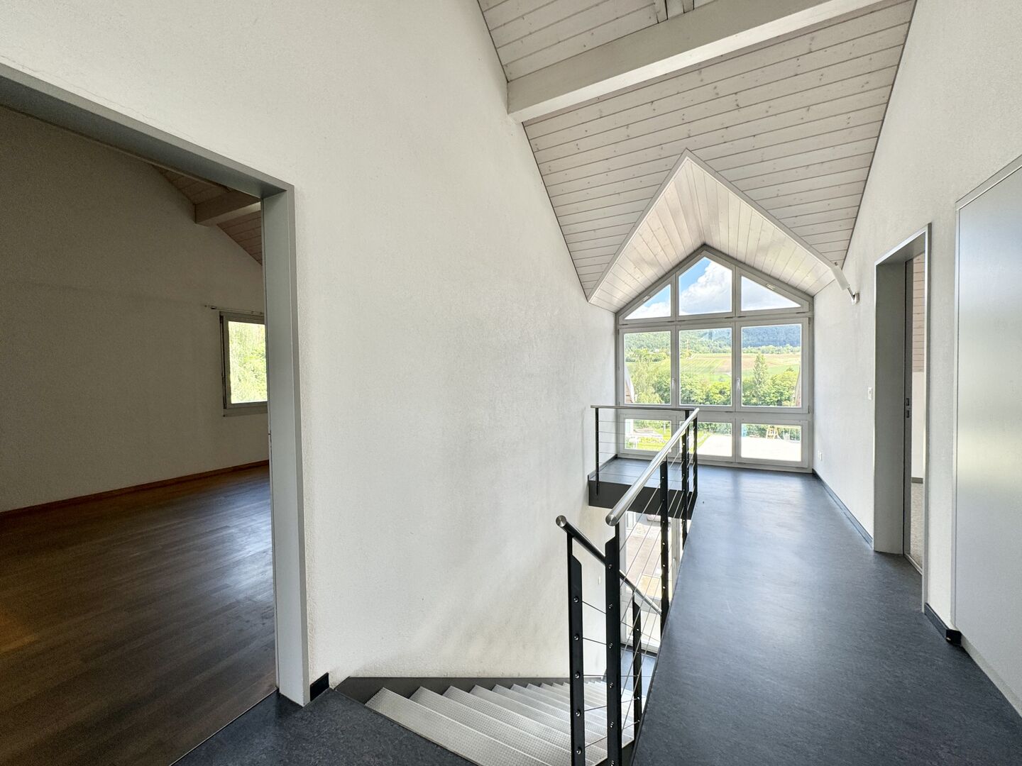 Detached house on the Rhine - 0