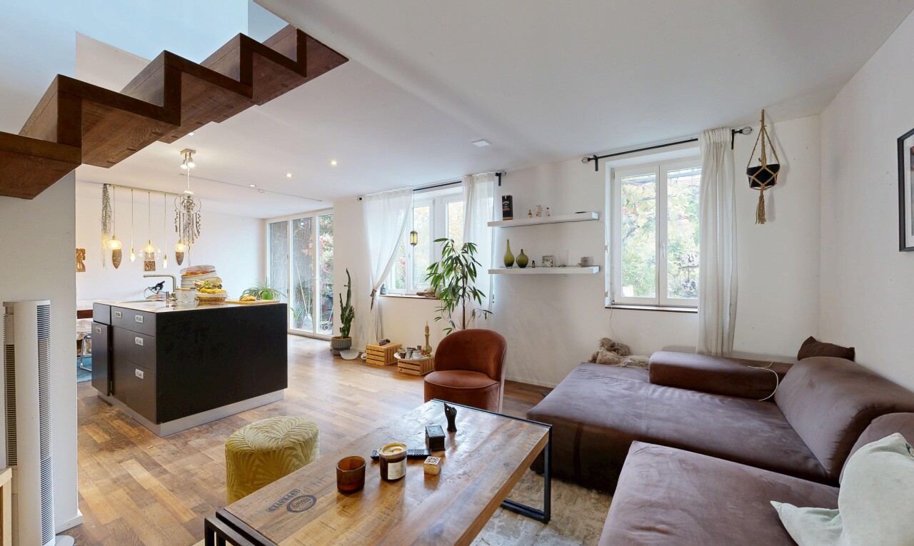Haus mit zwei Lofts & sep. Parzelle direkt nebenan - 1