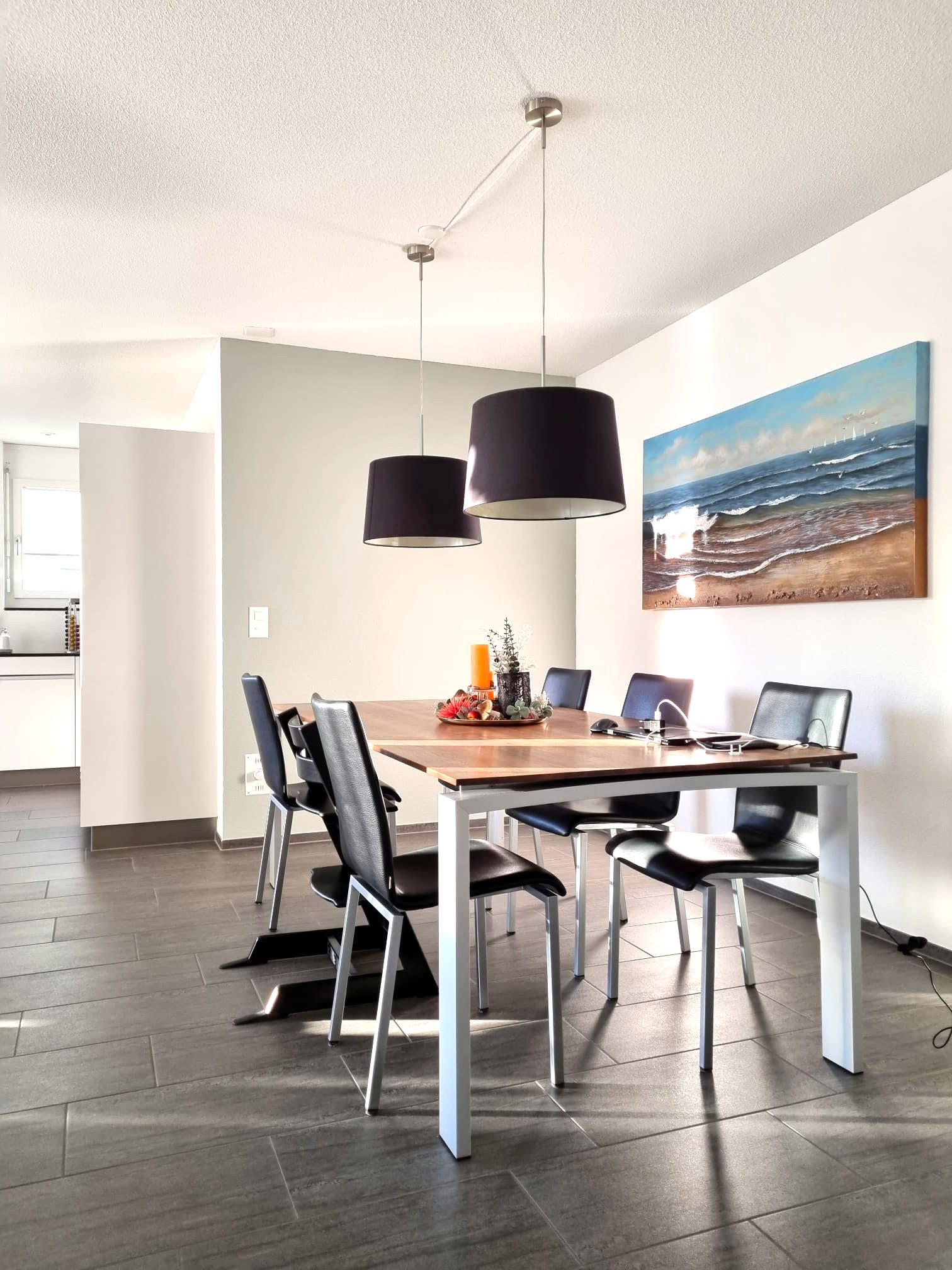 Attractive 4 1/2 room apartment in Lufingen - Minergie-certified - 1
