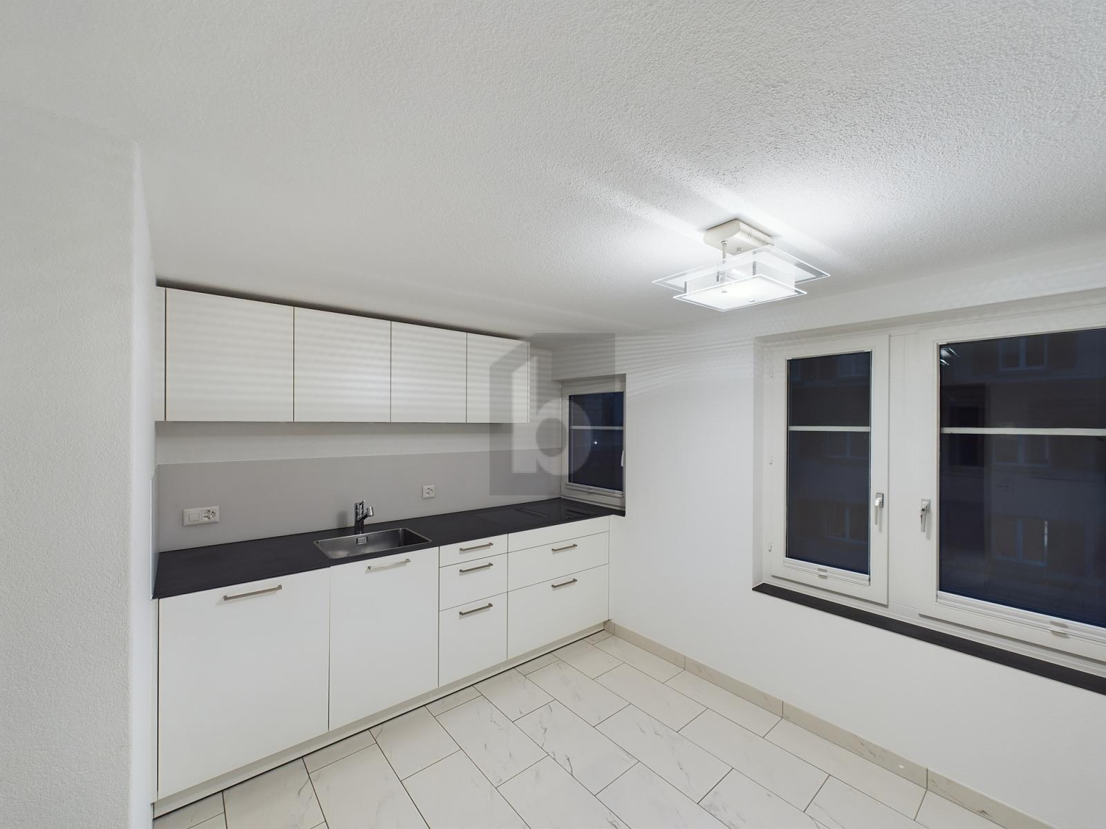 CHARMANT, MIT EIGENER KLIMAANLAGE - 1