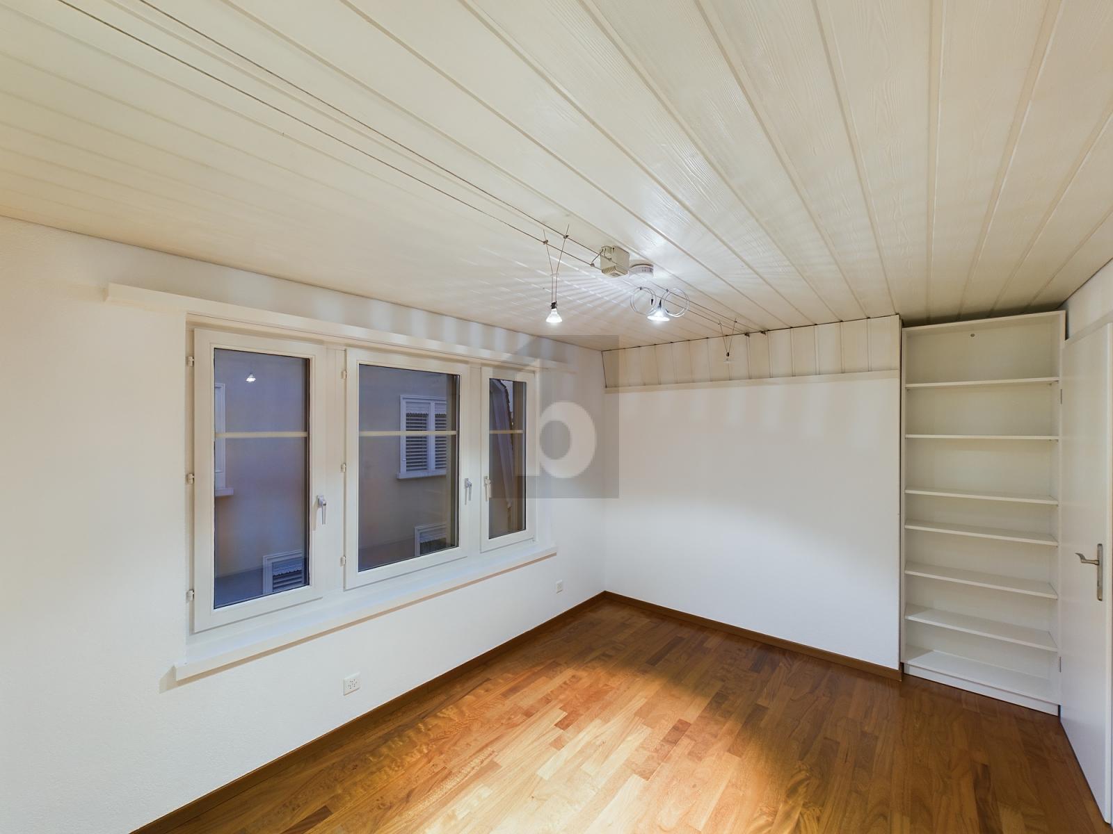 CHARMANT, MIT EIGENER KLIMAANLAGE - 4