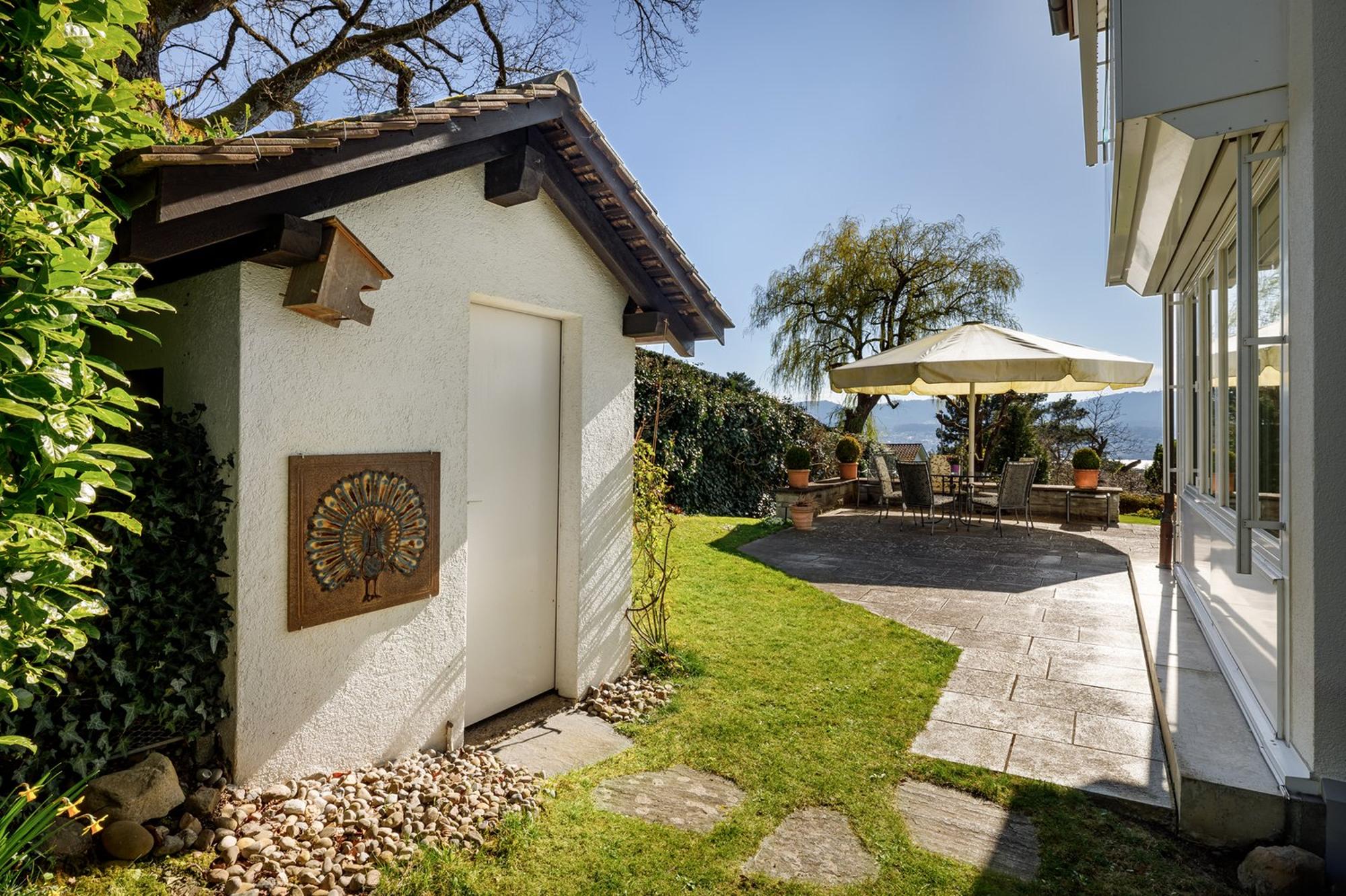 Living in style - garden oasis with lake view in Küsnacht - 4