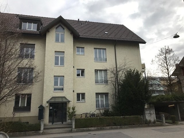 Einstellhallenplatz gesucht? - 0