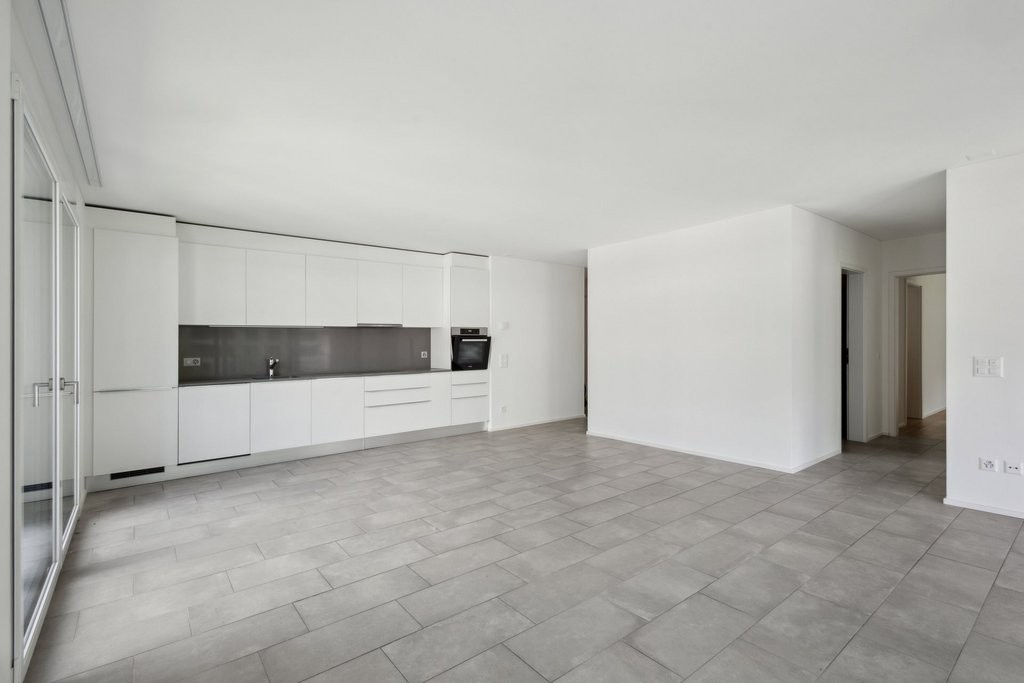 Meraviglioso 4.5 locali, immerso in un parco dotato di tutti i comfort - 1