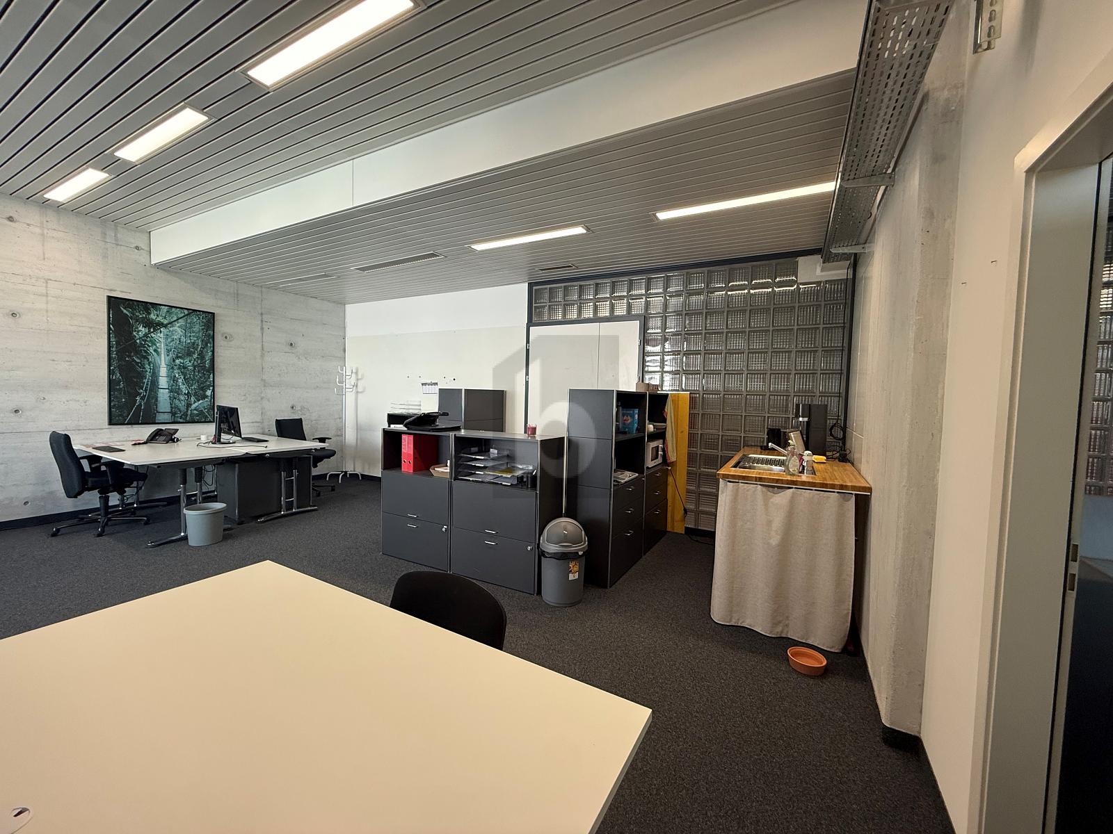 SPACIEUX ET MODERNE - 1