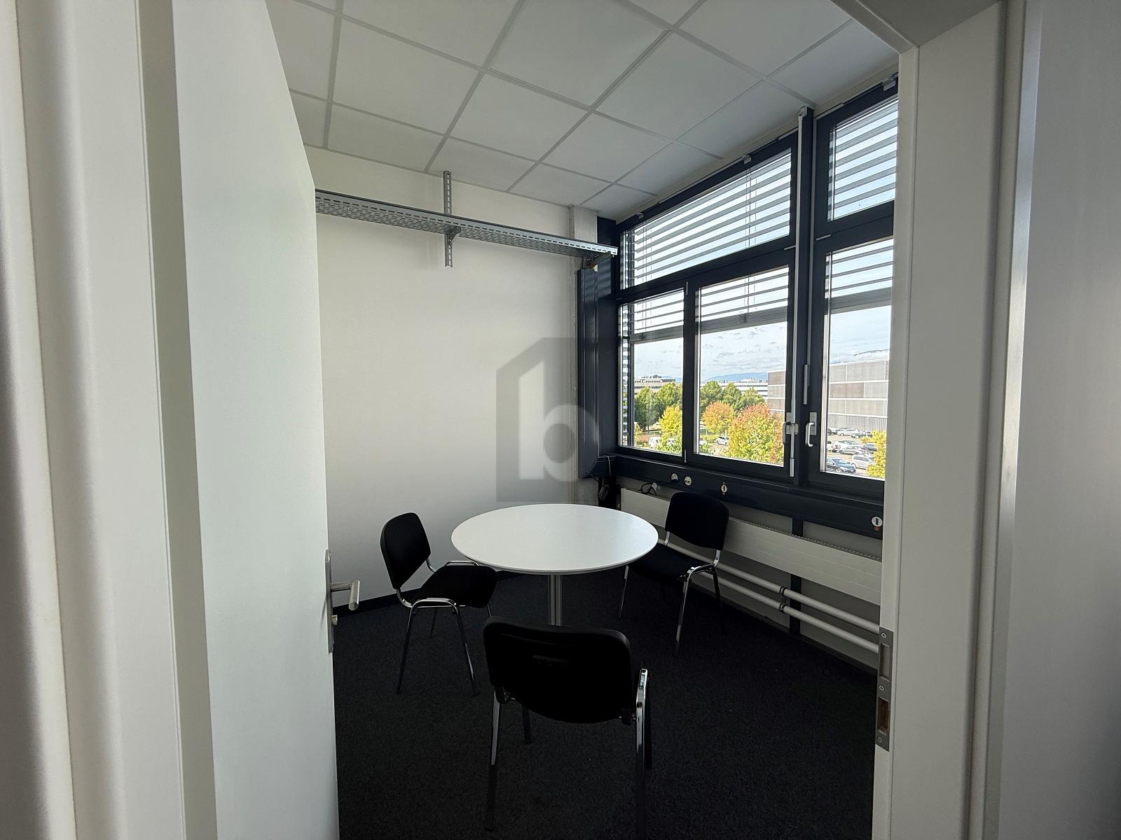 SPACIEUX ET MODERNE - 4