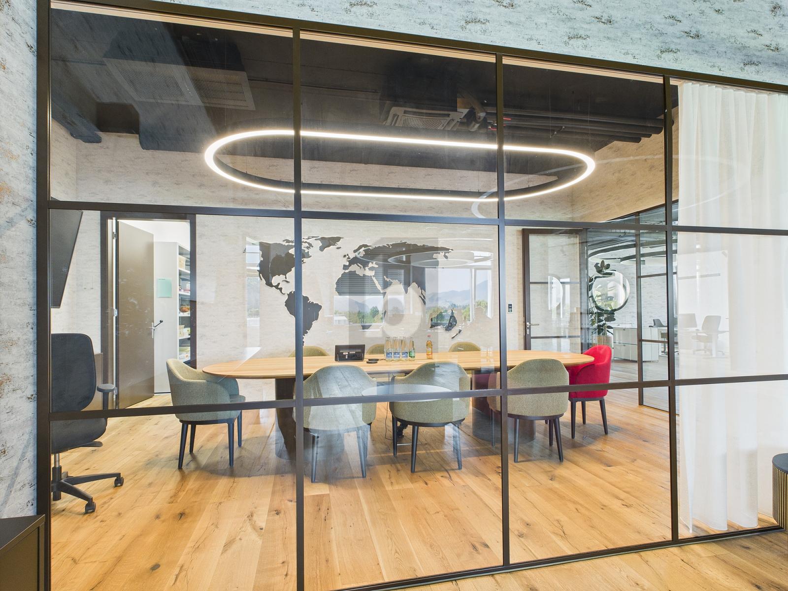 REPRÄSENTATIVES BÜRO MIT HOCHWERTIGEM DESIGN - 0