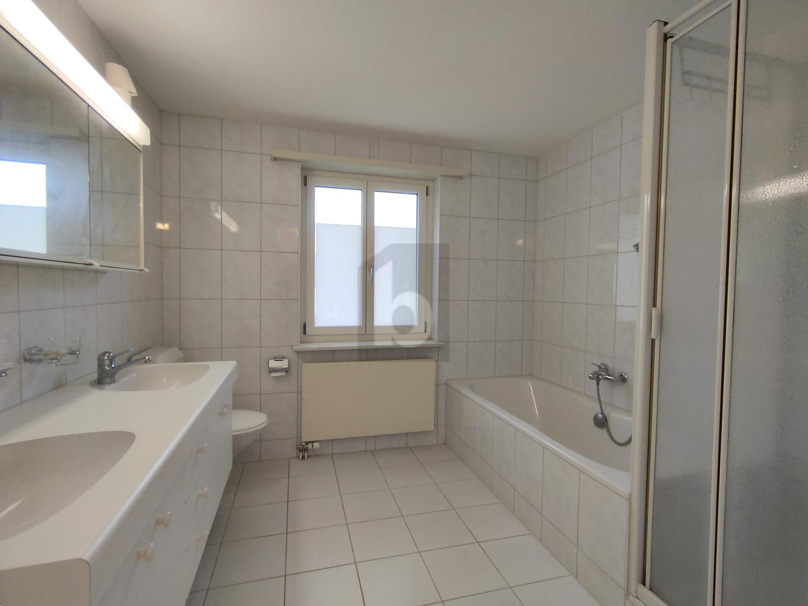 RUHIG IM GRÜNEN - 4