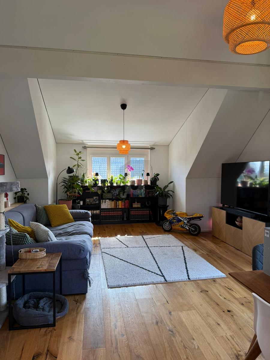 MODERNER KOMFORT IN GRÜNER UMGEBUNG - 1