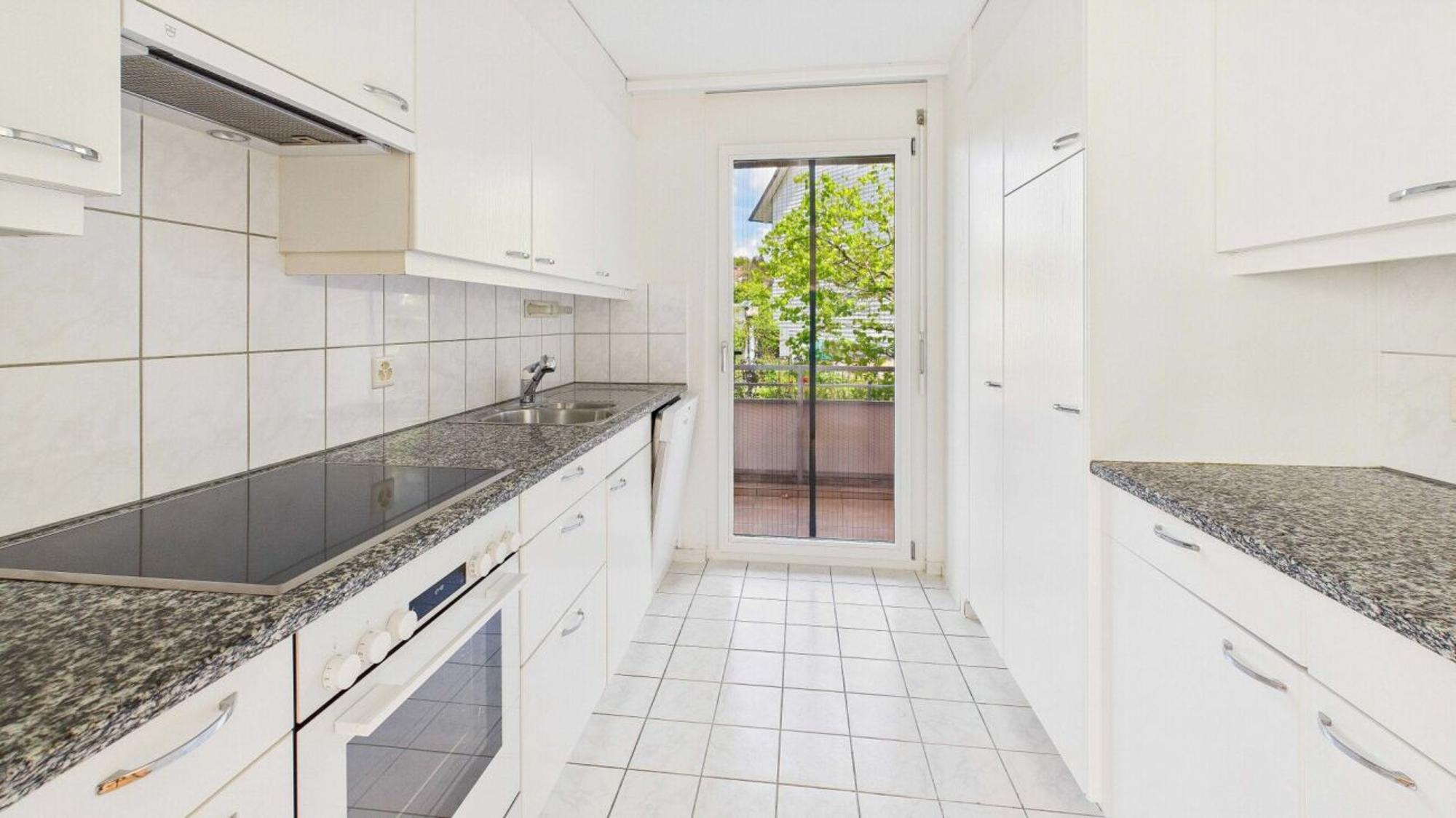 Quiet living, sunny living - 4.5-room apartment in Winkel - 4