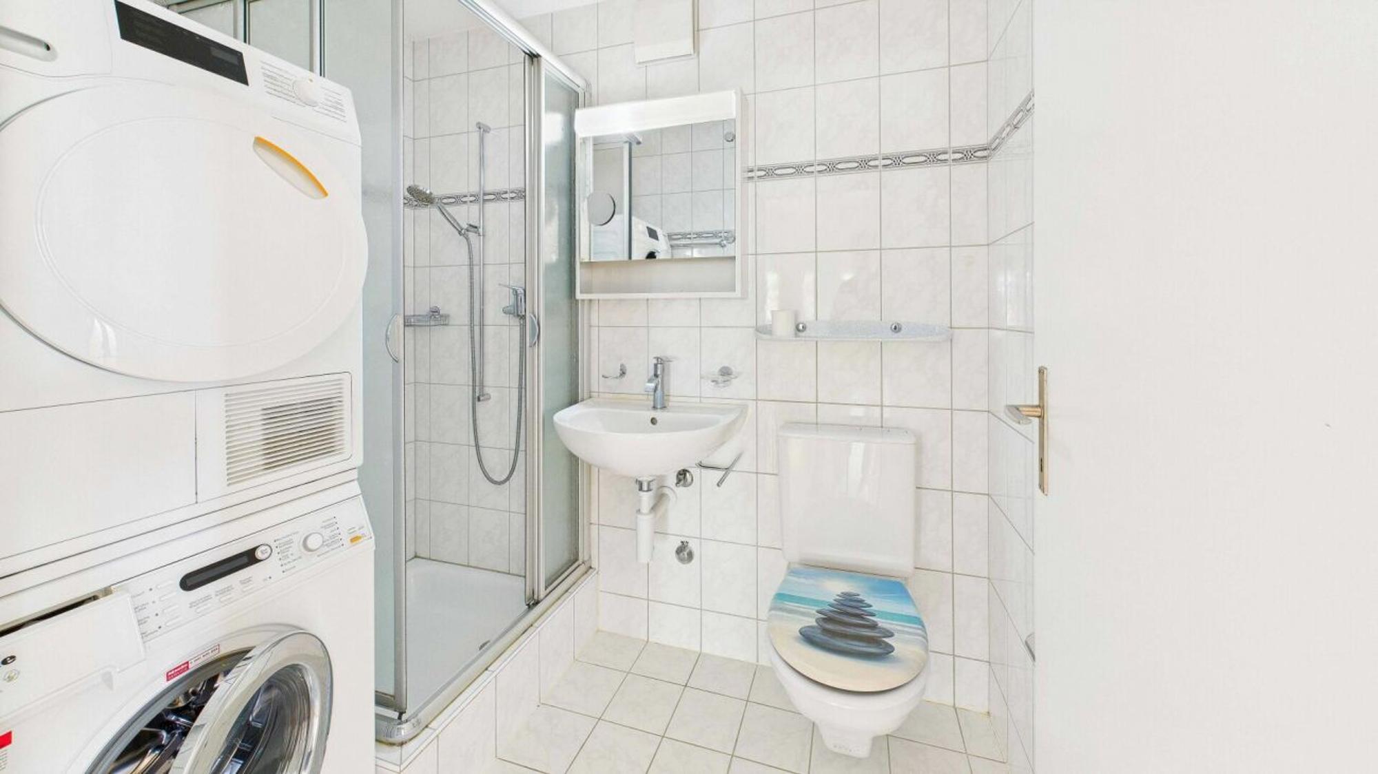 Quiet living, sunny living - 4.5-room apartment in Winkel - 9