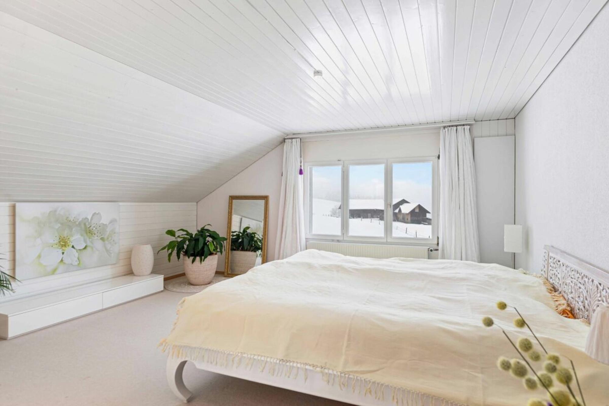 Living in harmony: detached house with spacious garden in Untereggen - 15