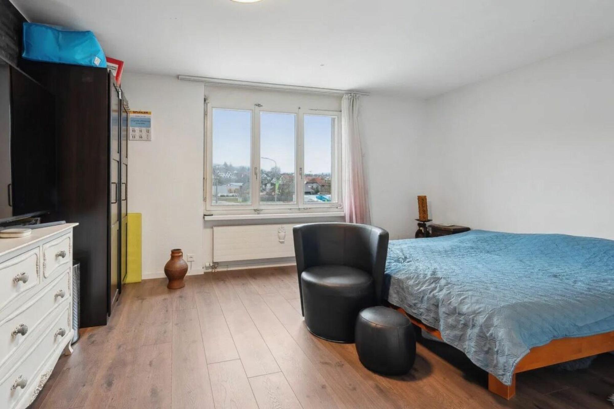 Spacious living experience with charm and character in Glattfelden - 7