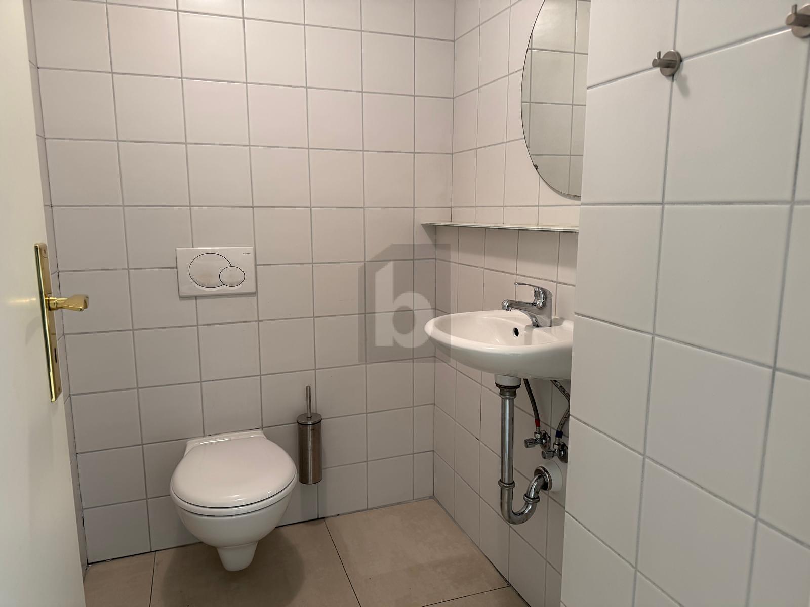 EMPLACEMENT IDEAL - 4