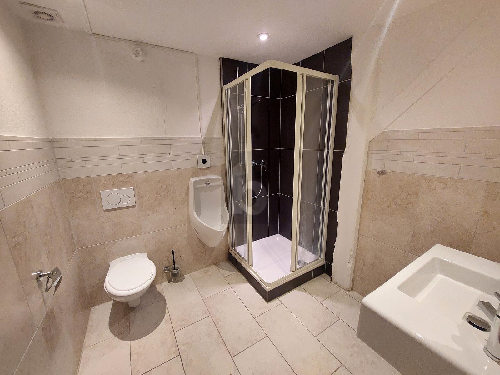 MIT WELLNESSOASE UND GROSSER TERRASSE - 3