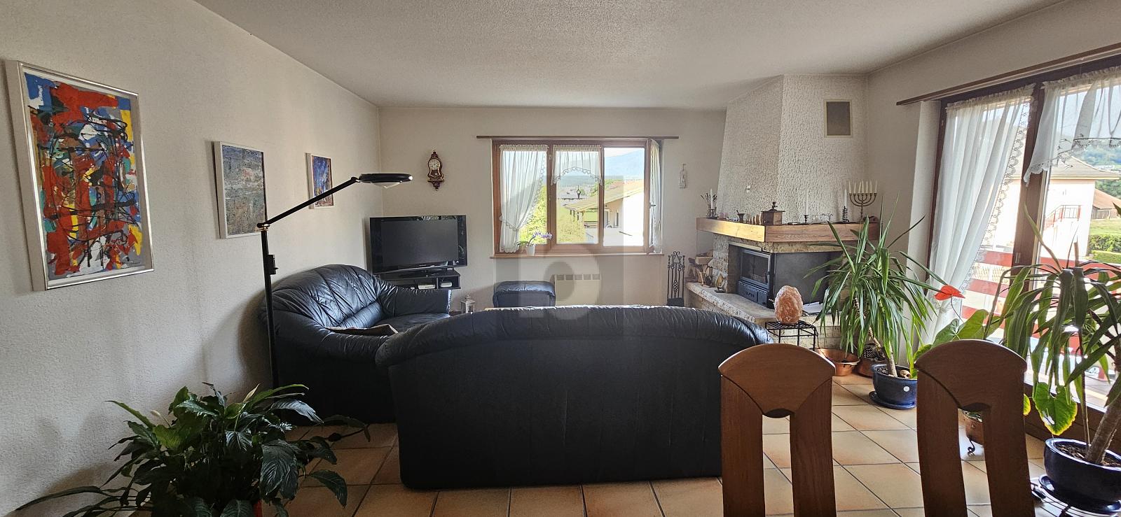 DANS UN QUARTIER RÉSIDENTIEL AU CALME - 1