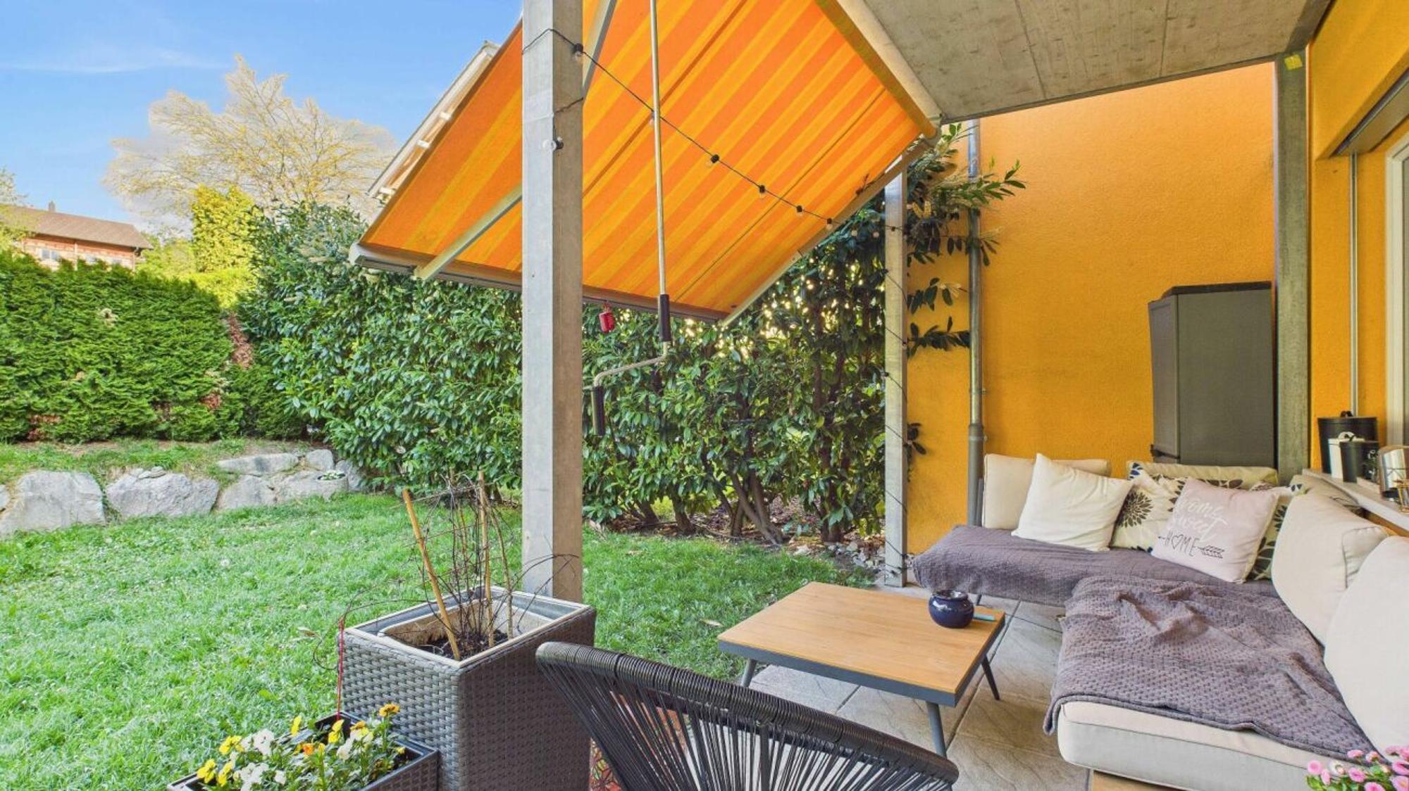 5.5-room garden apartment with 70 m² seating area in Susten (Feithieren) - 0