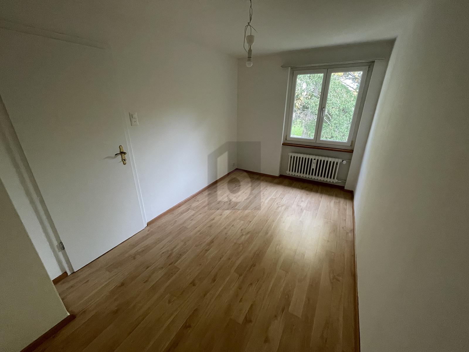 ZENTRAL MIT BALKON - 2