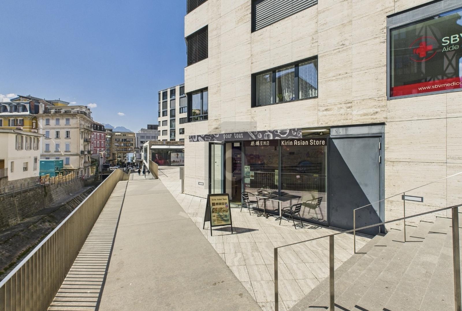 AU COEUR DE LA VILLE - 0