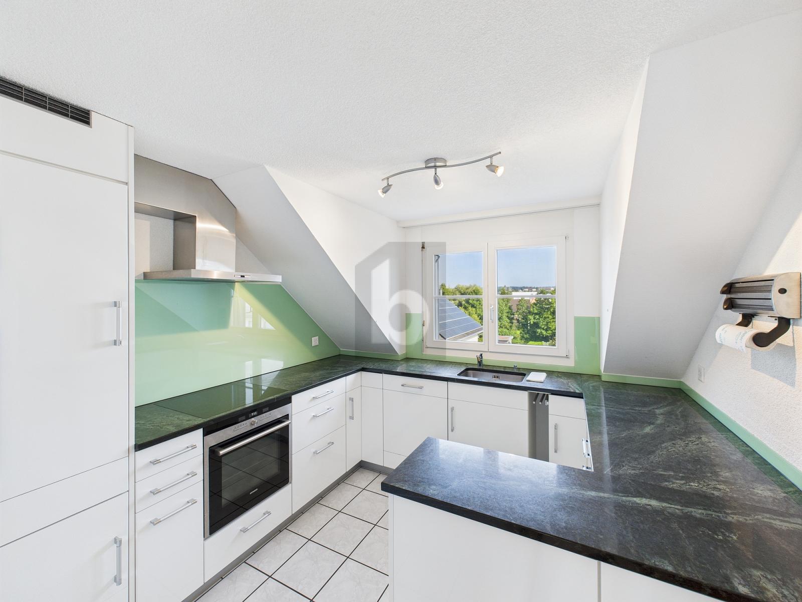 ZENTRAL UND MODERN MIT EXTRAHÖHE - 1