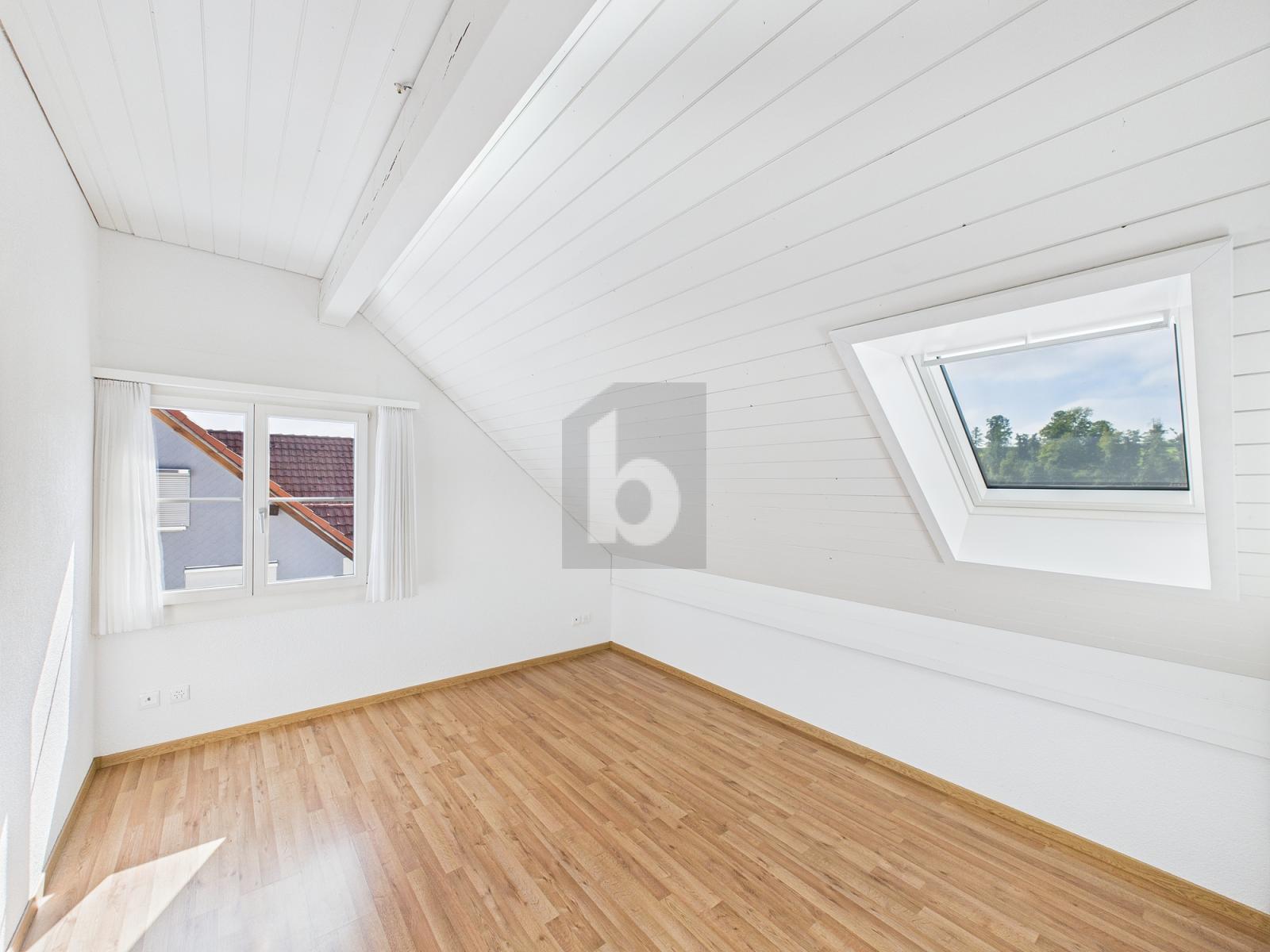 ZENTRAL UND MODERN MIT EXTRAHÖHE - 2