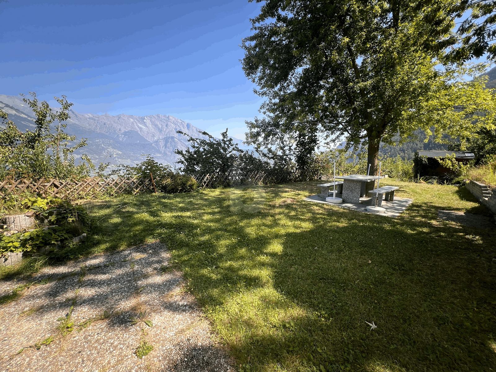 MAGNIFIQUE MAYEN AU DESSUS DE SAXON - 0