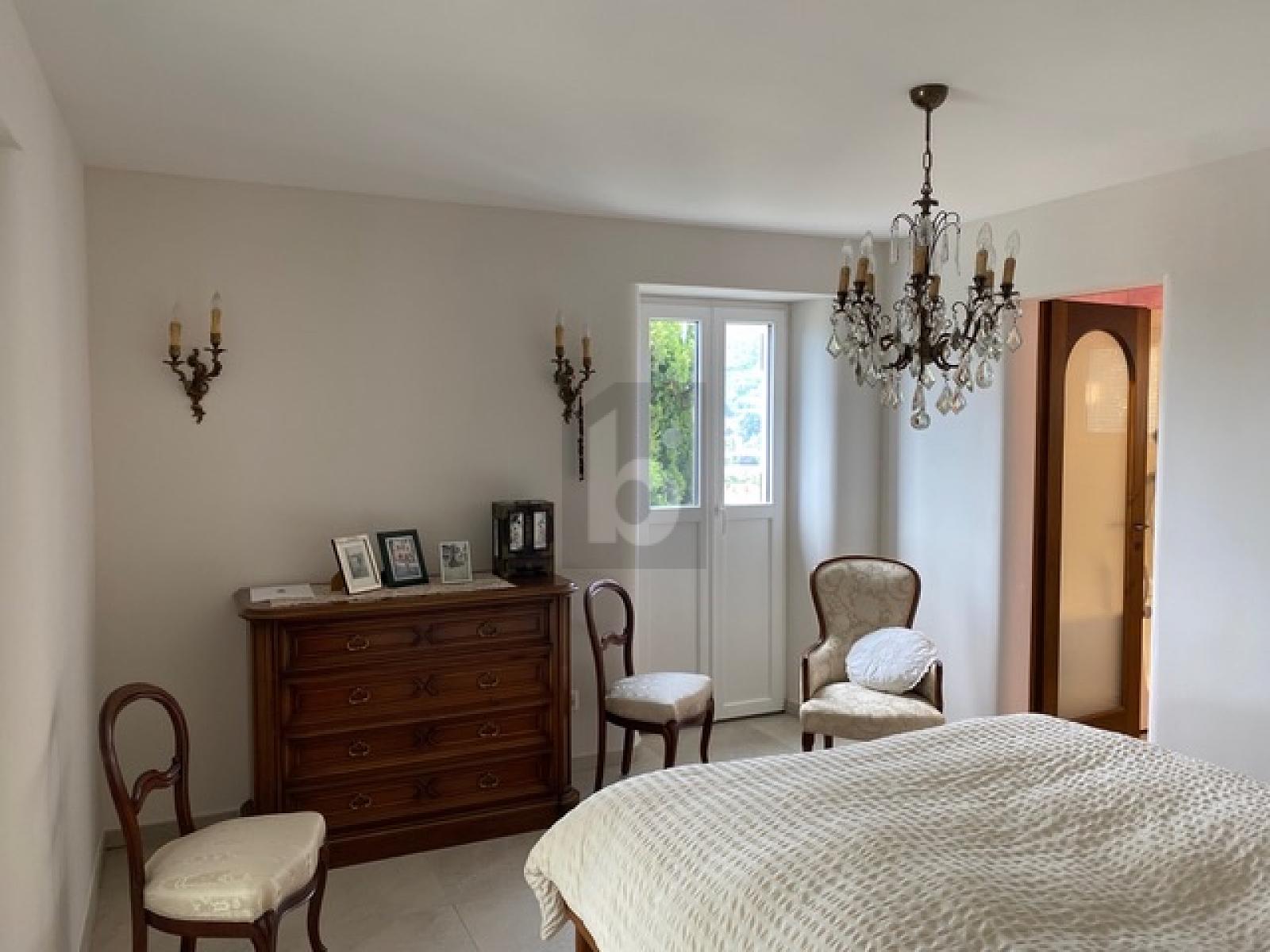 APPARTAMENTO LUMINOSO CON DEPENDANCE E VISTA - 4