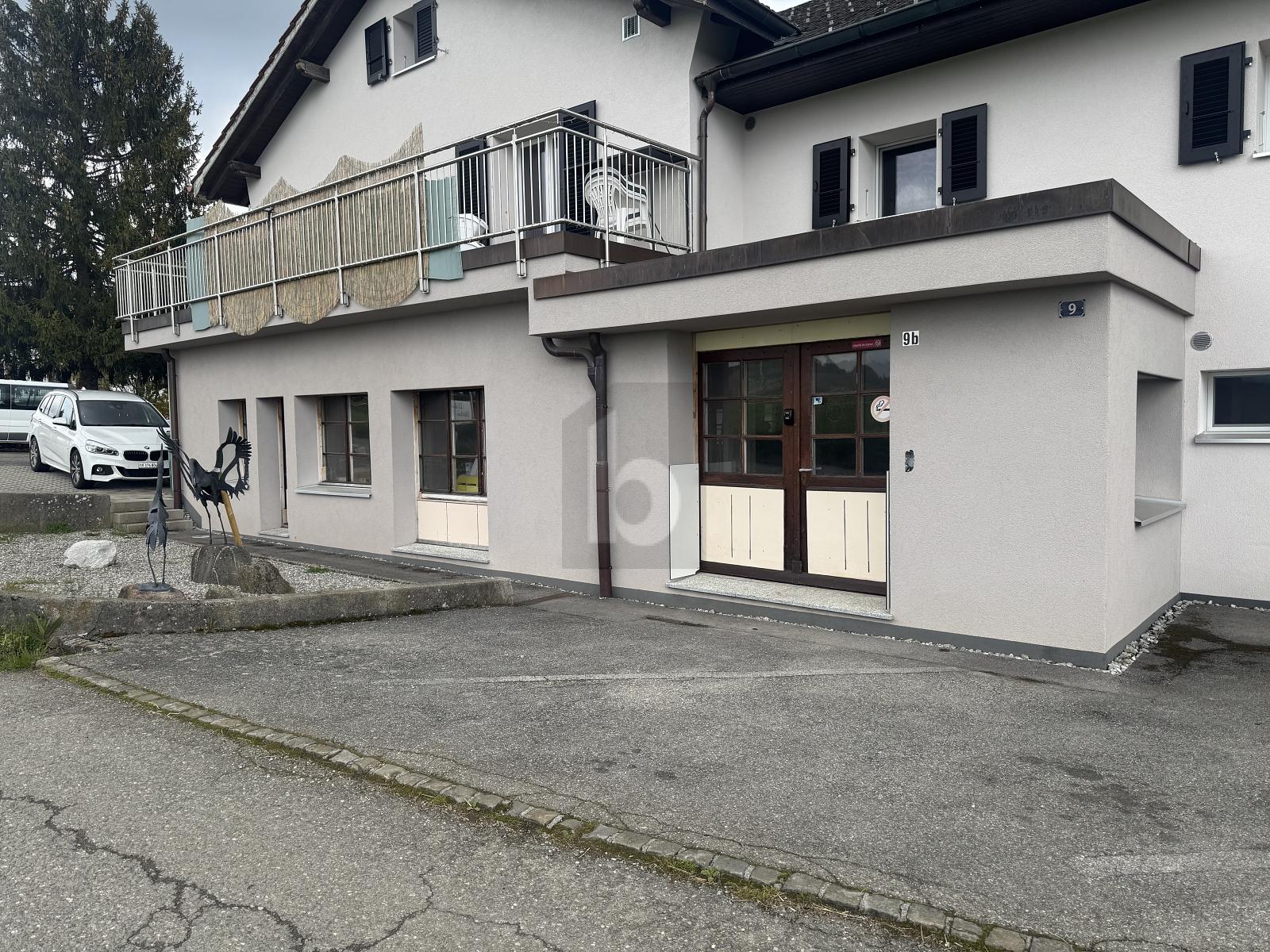 ESPACE ATELIER/STOCKAGE - ACCÈS FACILE - 0