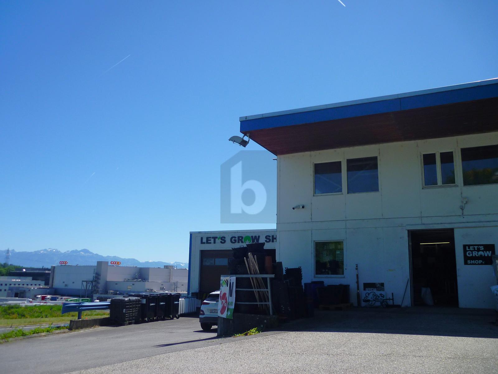 GRANDES SURFACES AVEC QUAI DE LIVRAISON! - 2