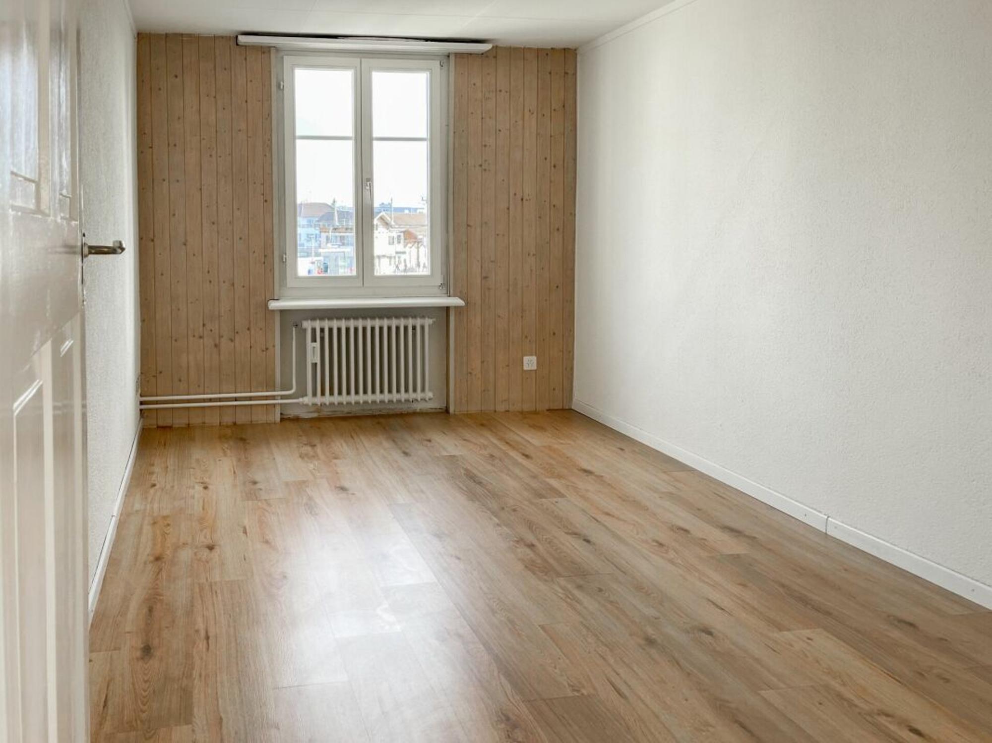 Modernized two-family house with potential in an attractive location - 10