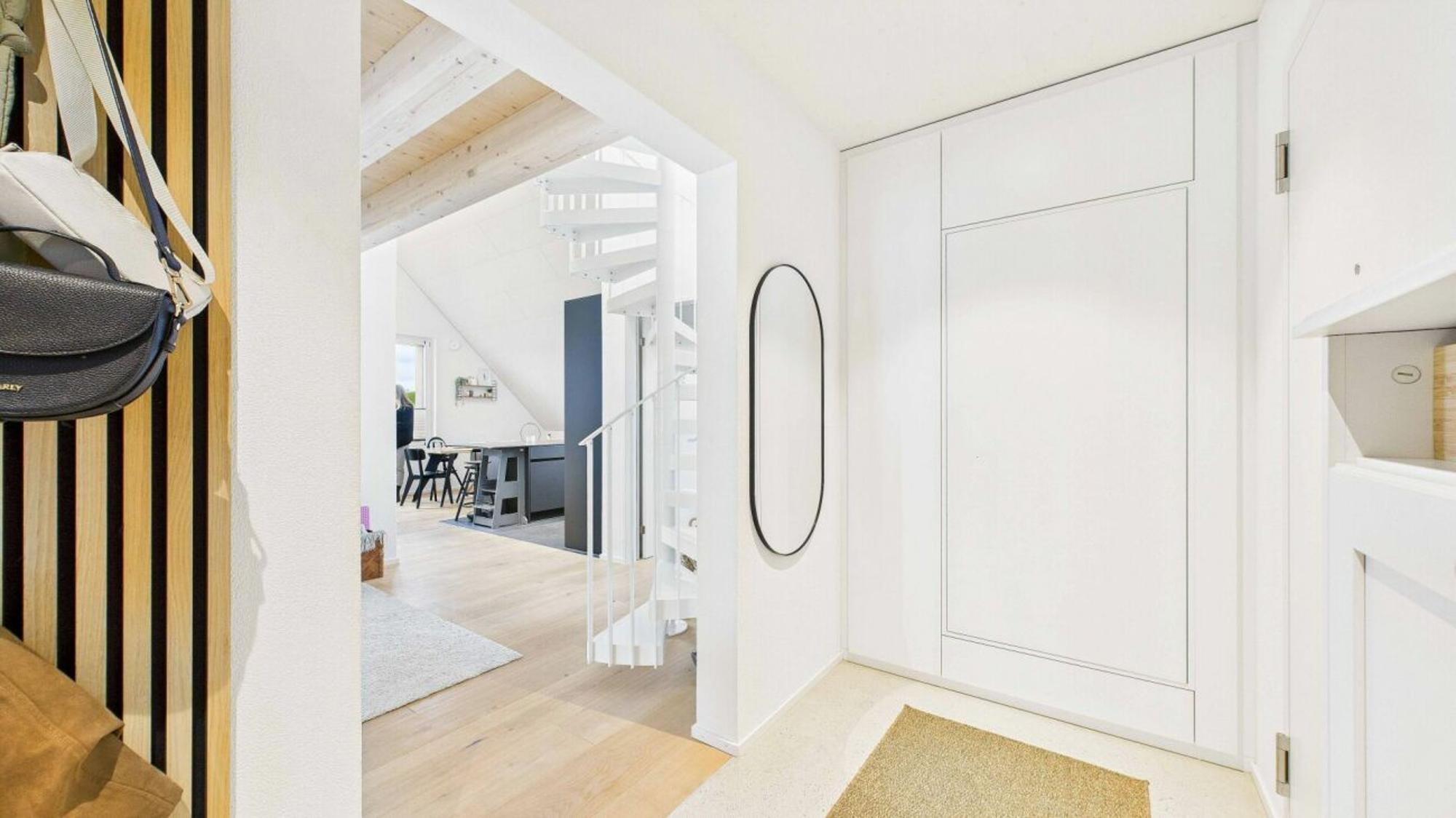 Exclusive 5.5-room rooftop maisonette with high-quality finish in Brüttisellen - 6