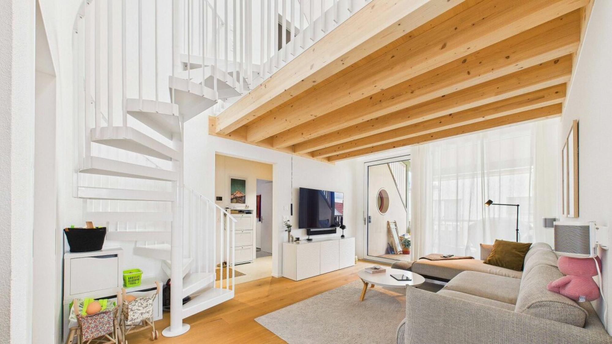 Exclusive 5.5-room rooftop maisonette with high-quality finish in Brüttisellen - 0