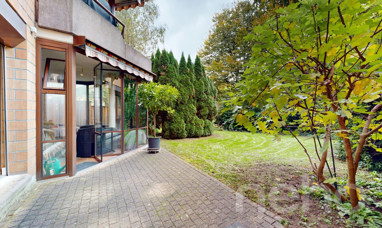 Gartenwohnung mit Wintergarten und Bastelraum an zentraler Lage - 2