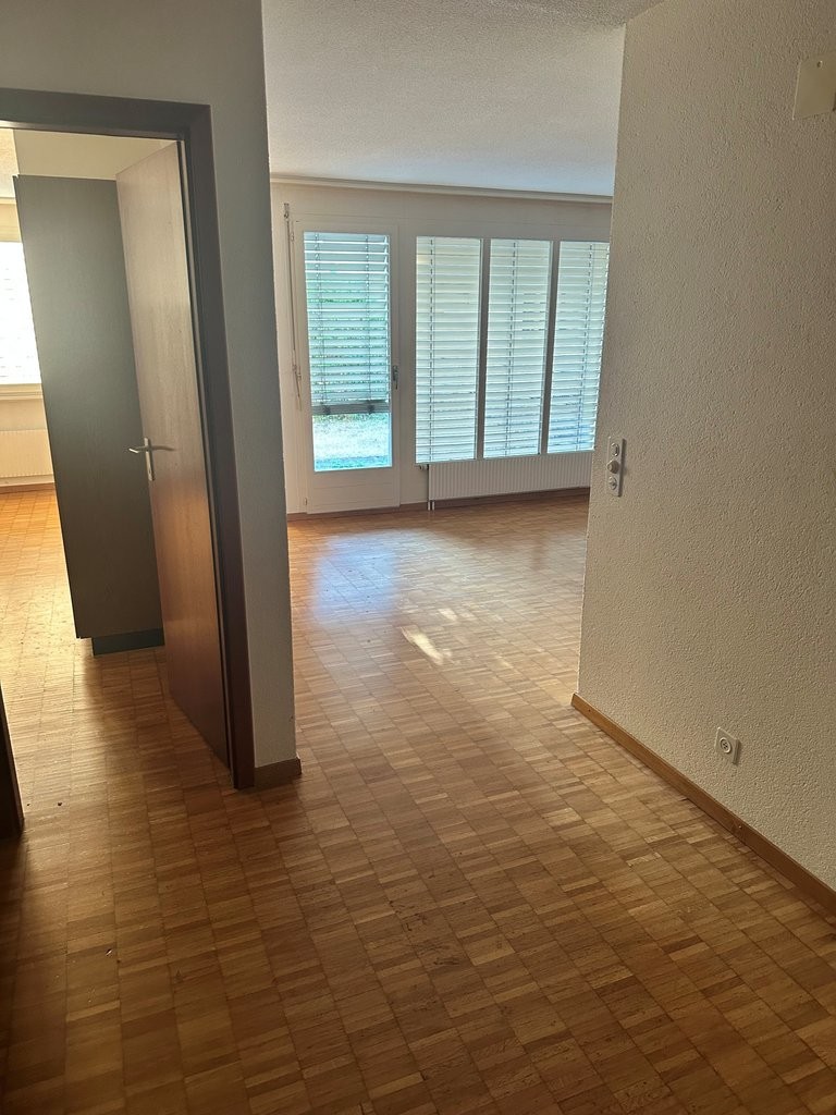 4.5 Zimmer-Wohnung mit gemütlichem Sitzplatz zu vermieten - 1