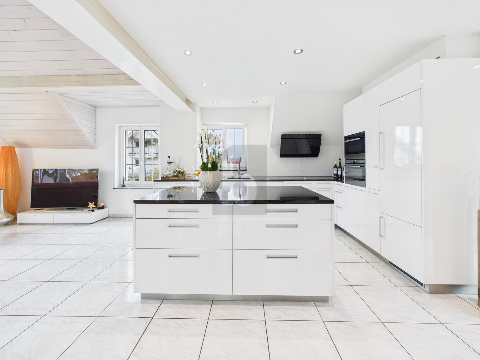 MODERN MIT TERRASSE - 2