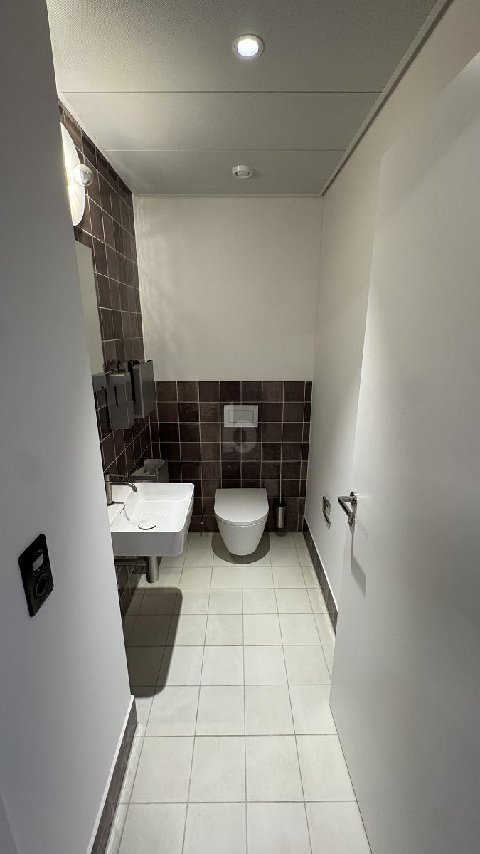 STILVOLL RENOVIERT MIT SEEBLICK - 4