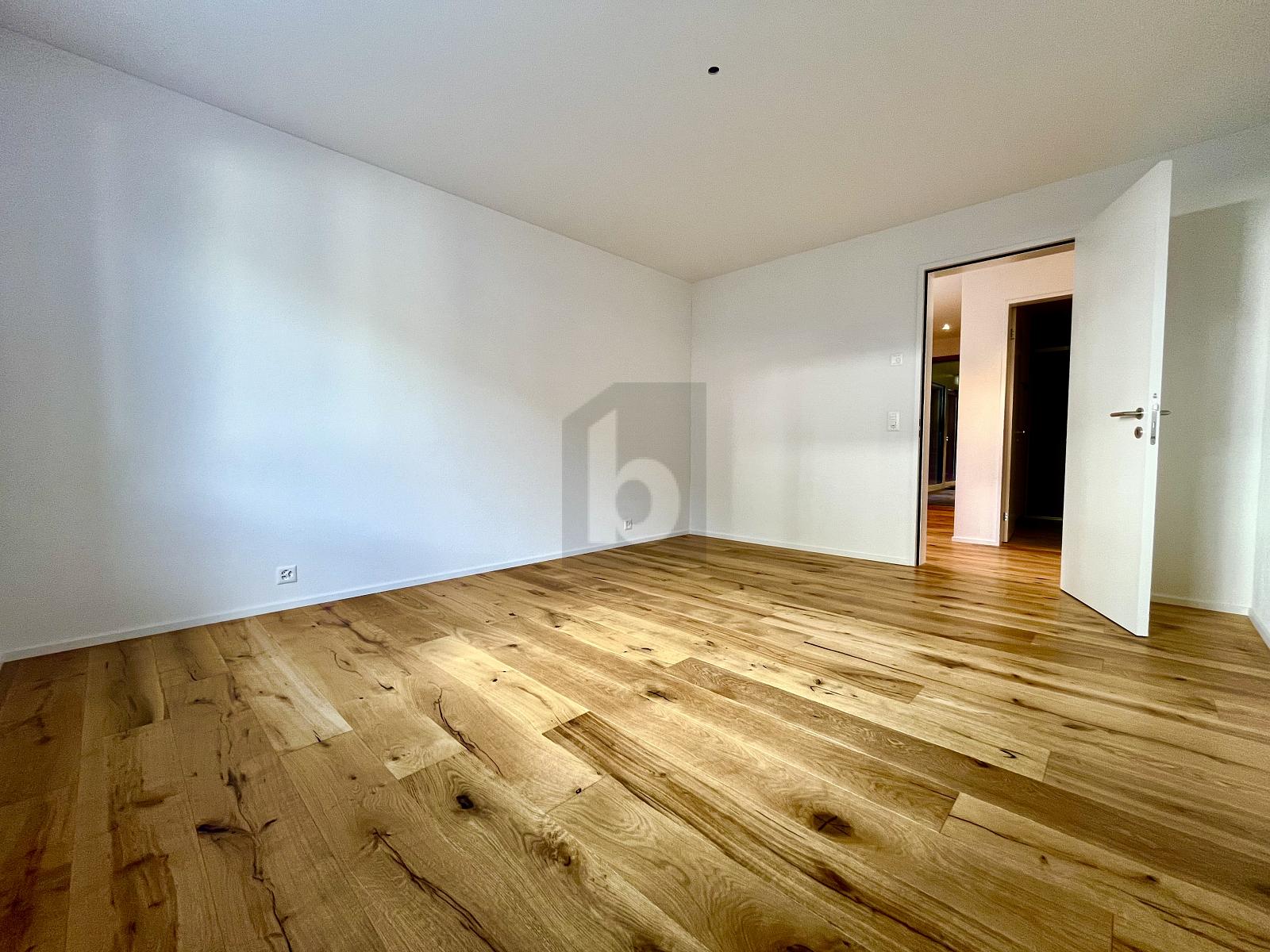 HELL, MODERN UND PRAKTISCH - 2