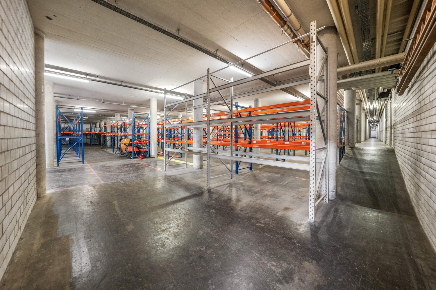 Neuer Dreh- und Angelpunkt für Ihre Logistik in Schmitten FR - 9