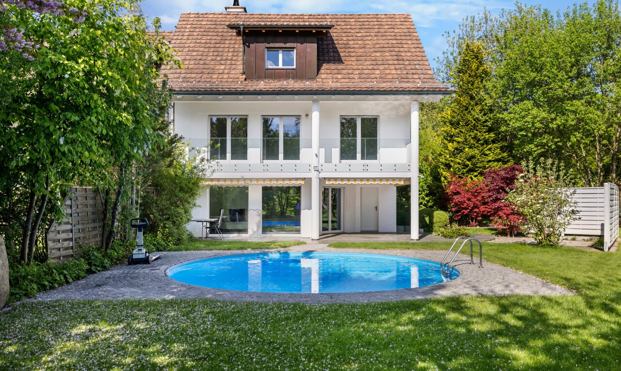 Doppelhaushälfte in Weisslingen - 1