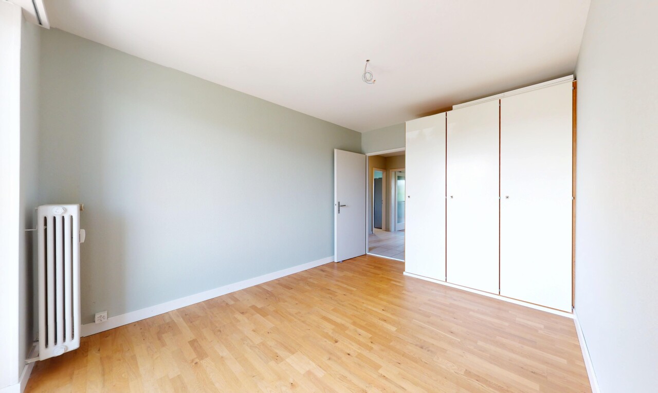 Modern renovierte 3.5-Zimmer-Wohnung mit Weitblick ins Grüne in Basel - 11