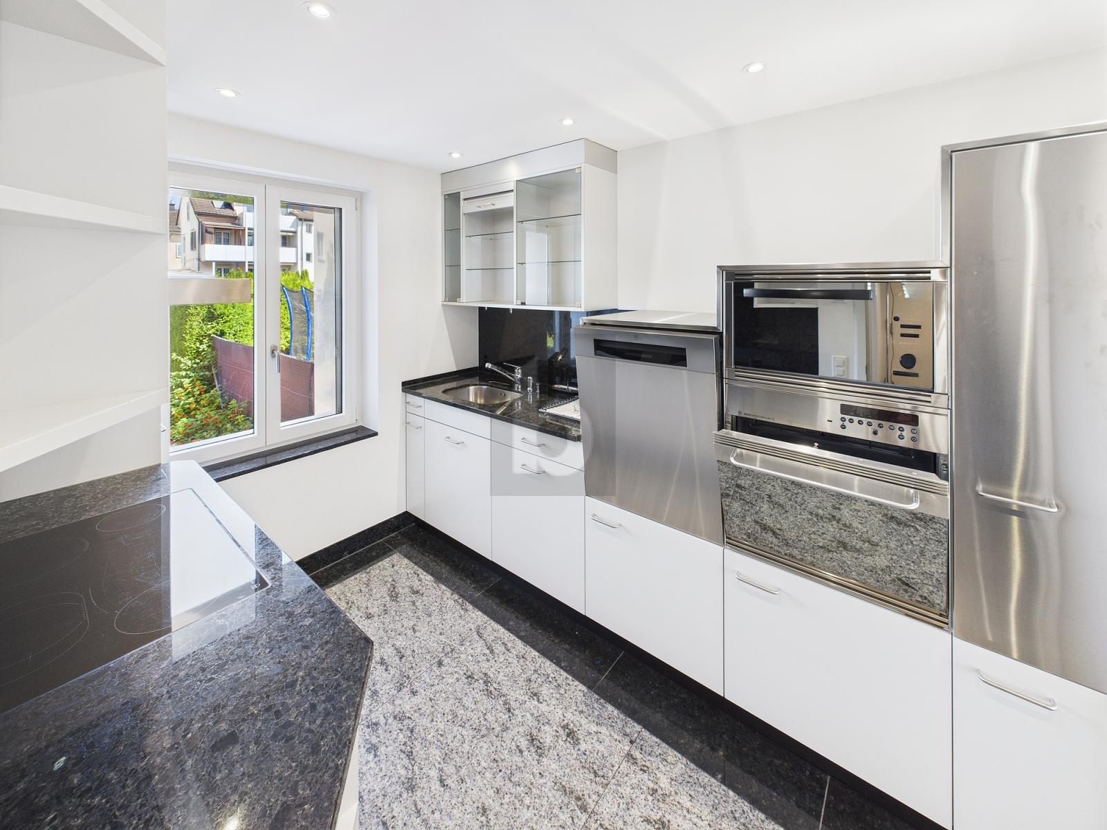 MODERNES DESIGN TRIFFT AUF KOMFORT - 2