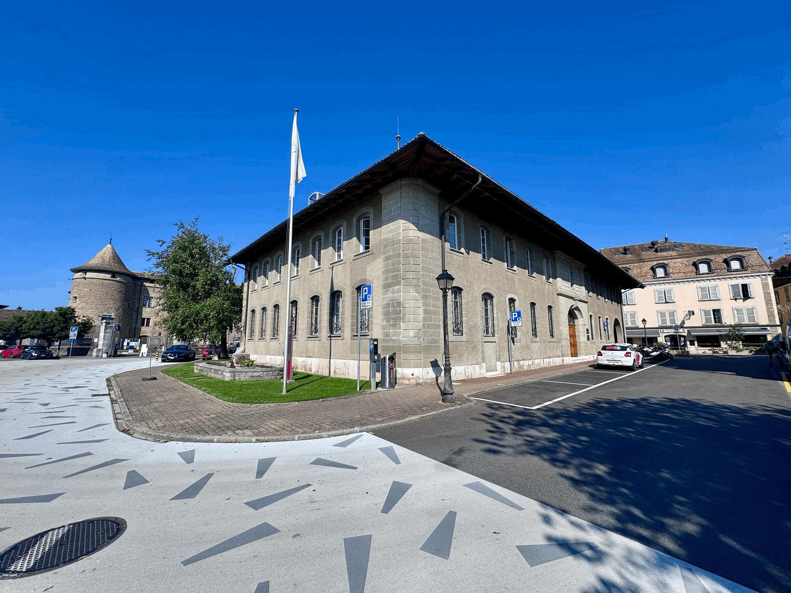 SITUATION EXCEPTIONNELLE AU BORD DU LAC - 0