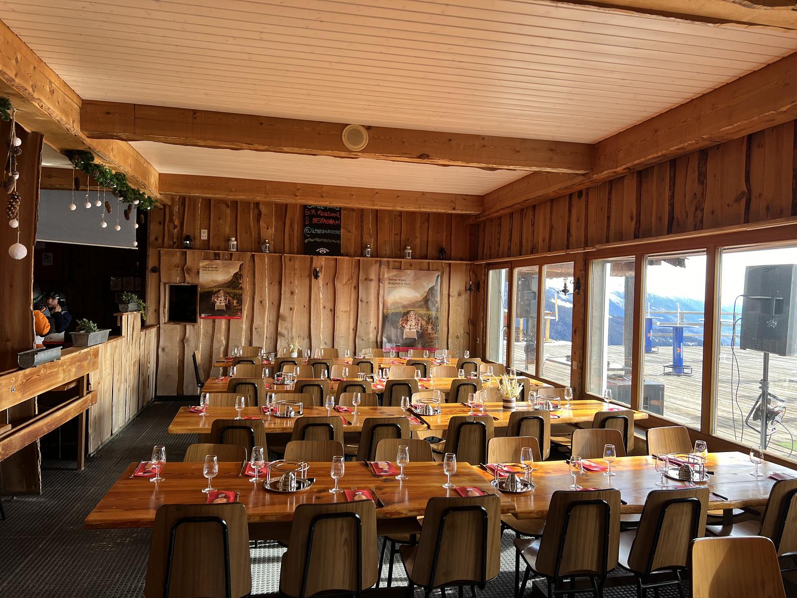 MAGNIFIQUE RESTAURANT D'ALTITUDE AVEC CHAMBRES - 2