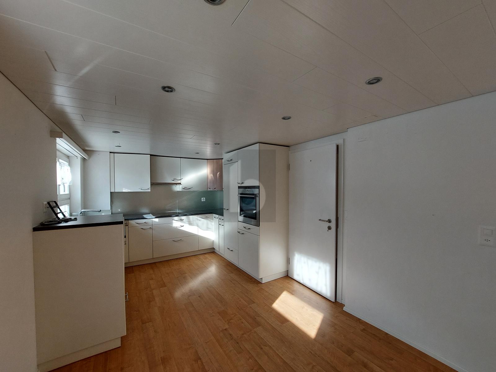 STILVOLLES ZUHAUSE INMITTEN DER NATUR - 2