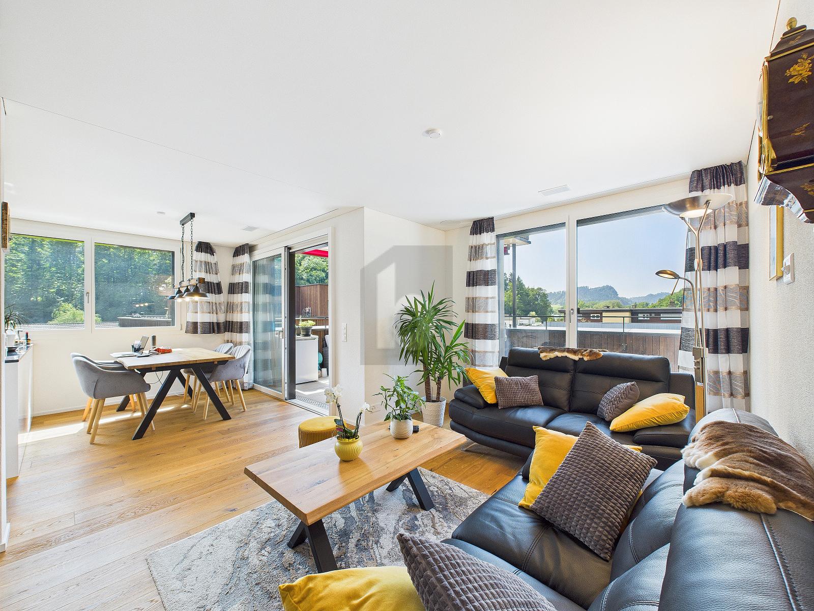 SONNENVERWÖHNT IN DER NATUR - 2