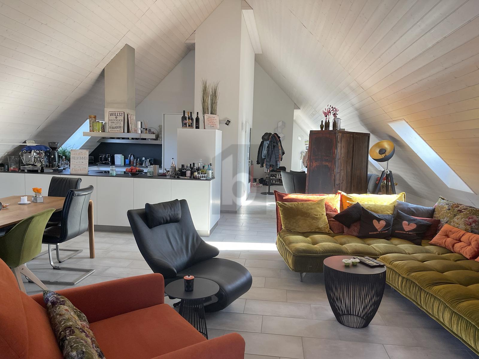 PREMIUM-WOHNEN MIT LOFT-CHARAKTER UND LIFTZUGANG - 0