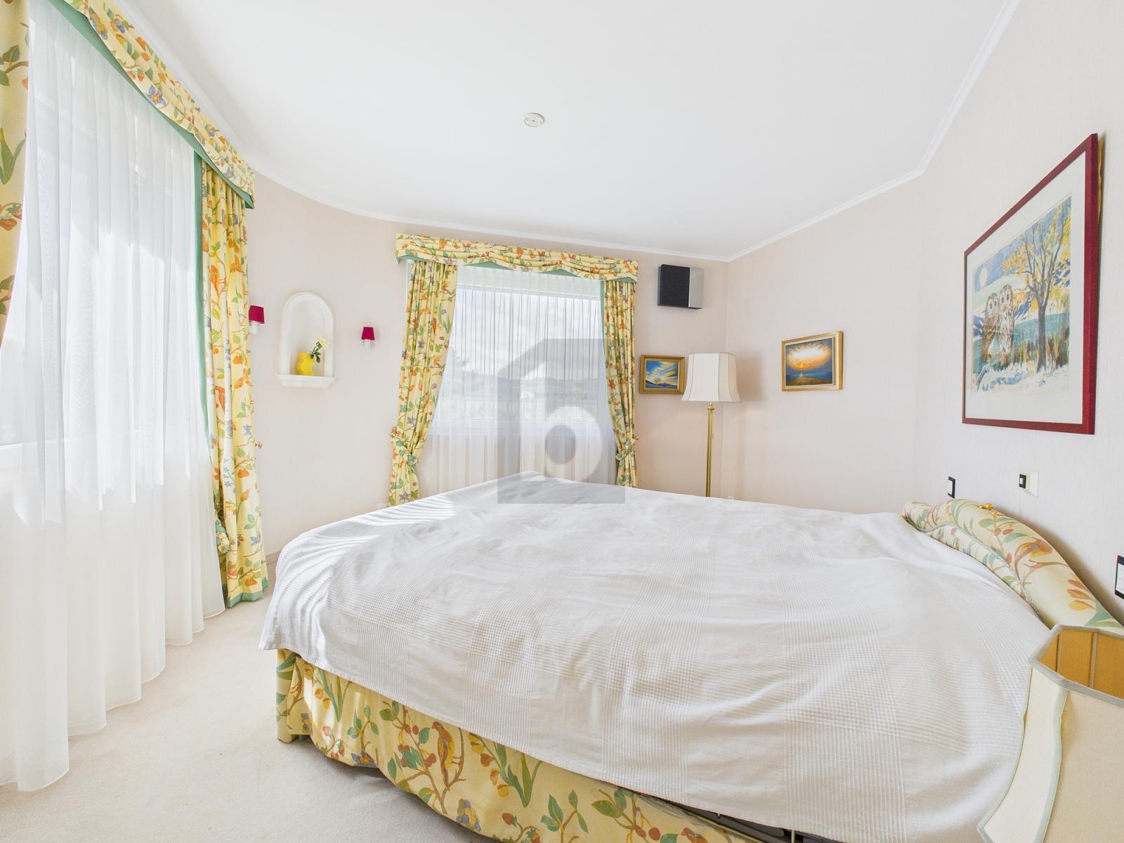 GROSSZÜGIG & MÖBLIERT - IDEAL FÜR DIPLOMATEN - 3